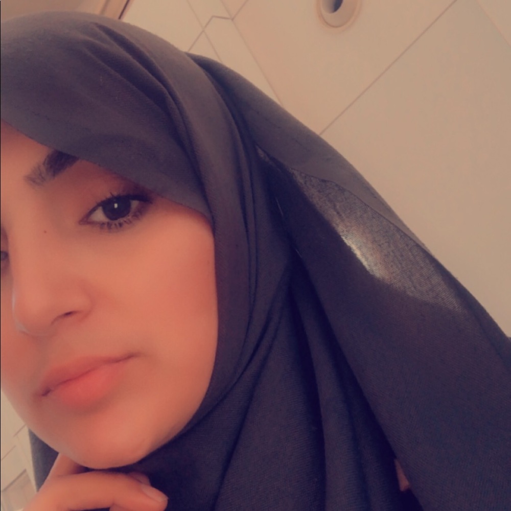 Meet your Posher, Rubina